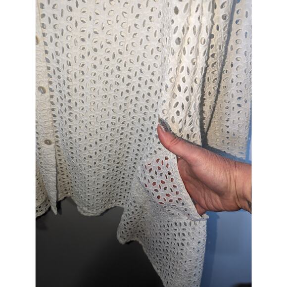Tulip Mimi White Eyelet Button Front Swing Top Jacket Pockets Sheer Size XL NWT - Picture 10 of 12